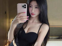 nude webcam girl pic LouiseEve