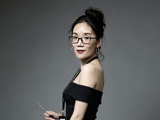 live sex webcam LunaChen