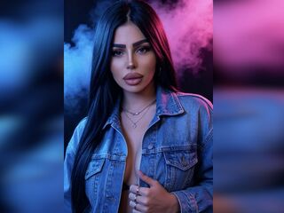 girl topless LunaVixe