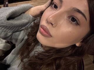 closeup pussy cam LynetteLavoie
