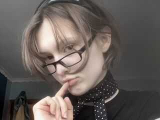 naughty cam girl masturbating MalvinaGreif