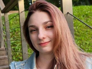 stripper cam MaryaSerrin