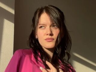 adult chat MaudGuerrido