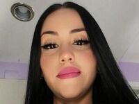 camwhore shaved pussy MayaNoiry
