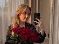 sexy webcam girl MelissaMyla