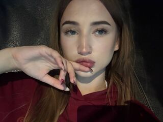 fingering webcamgirl MiaLum