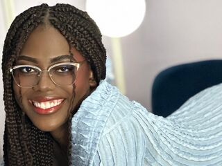 camgirl shaving pussy MilaMuse