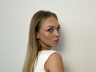 free live sexcam MiyokoShimsky