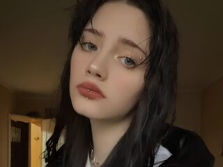 webcamgirl sexchat MyrtisHouzah