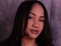 free live chat NicolleMari