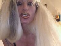 sexy webcamgirl OzeZsuzsanna