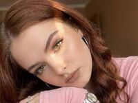 camgirl masturbating with sex toy RomanaPittsinger