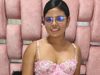 Kinky webcam girl SalomeHarman