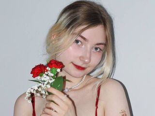 camslut naked SandaPlocek