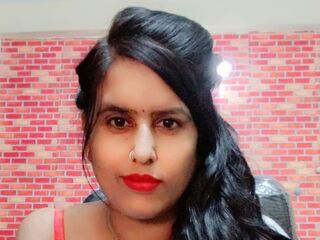 nude webcamgirl picture SaraConway