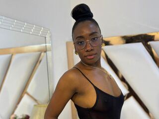 chat live cam SelenaHadid