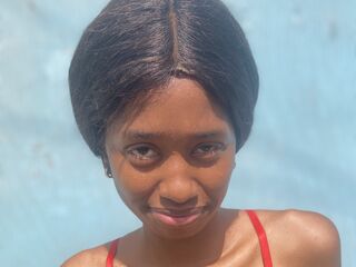 camwhore fingering pussy SelenaTate