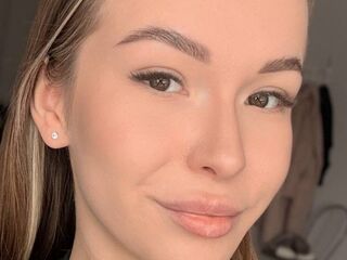 naked cam girl fingering pussy SherylMearing