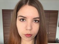 hot cam girl fingering shaved pussy StarrFelske