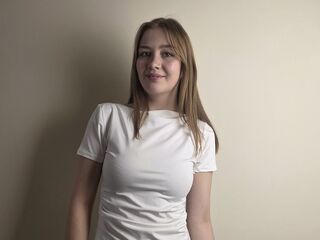 live webcam performer TeresiaCaspi