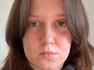 kinky cam TieshaBevell