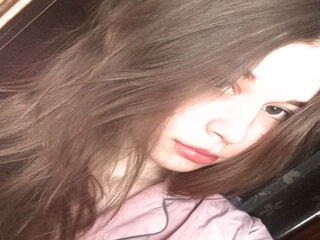 naked cam girl TinishaDubbert