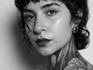 cam slut photo ValentineSaenz