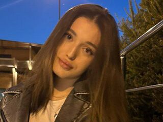 camwhore shaving pussy VeronicaColle