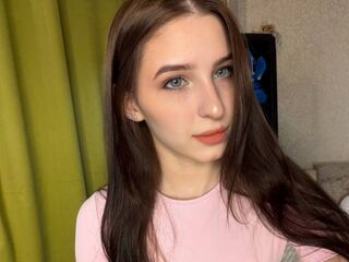 free nude cam WanitaCruson
