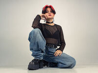 girl fingering pussy YuuMiko