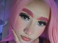 hot cam girl fingering shaved pussy ZafiraConnor
