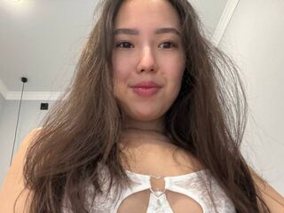 naughty cam girl masturbating with dildo miiavixen